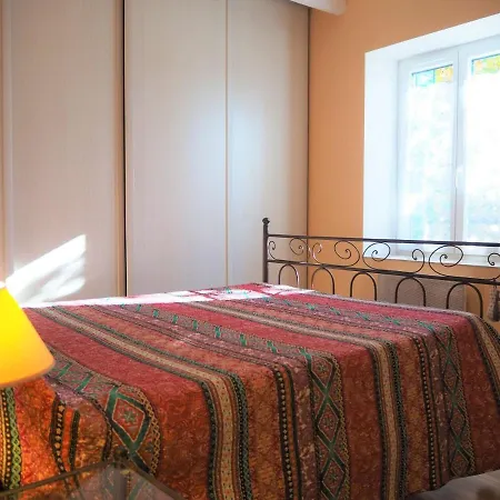 Holiday home Lovely With Terrace And Garden, Villemagne-l'Argentiere